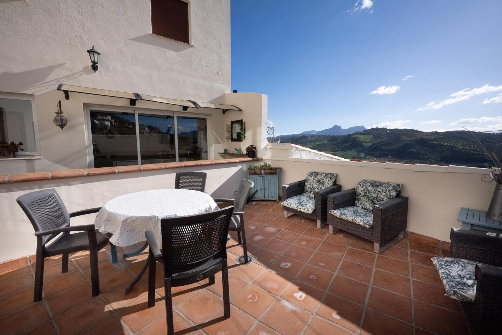 Villa Eagles Nest - Massive Townhouse With Pool With Outstanding Views Algodonales Exterior foto